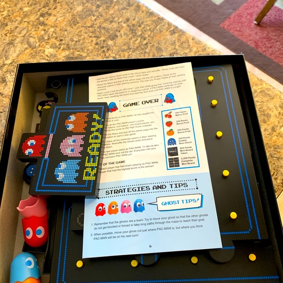 Pac-Man board game new - Picture 2 of 2